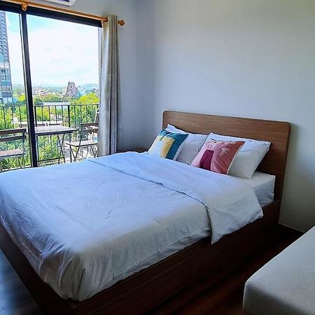 Highest Floor Close To Cicada And Tamarind Night Market Lahabana Condo หัวหิน ลาฮาบาน่า คอนโด ชั้นบนสุด ติดกับตลาดซิเคด้าและตลาดแทมมารีน 外观 照片